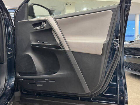 2017 Toyota RAV4 Hybrid Limited