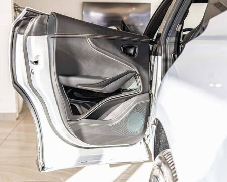 2026 Aston Martin DBX S