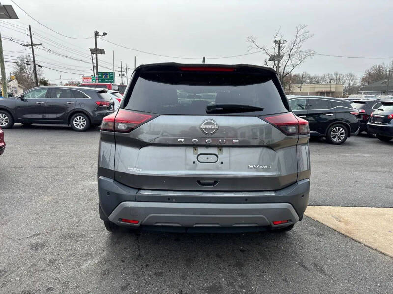 2022 Nissan Rogue SV