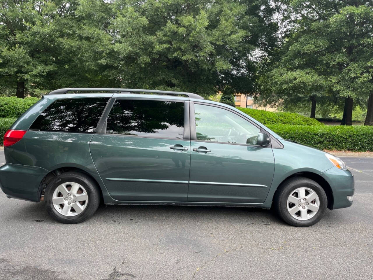 2005 Toyota Sienna for sale at Megamotors JRD in Alpharetta, GA