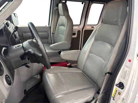 2013 Ford E-Series E-250