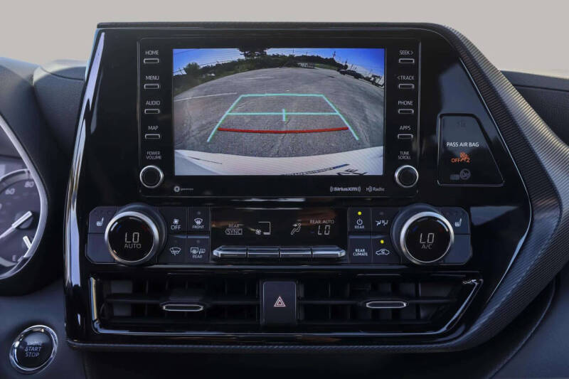 2022 Toyota Highlander XSE