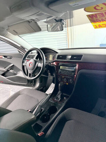 2015 Volkswagen Passat 1.8T S