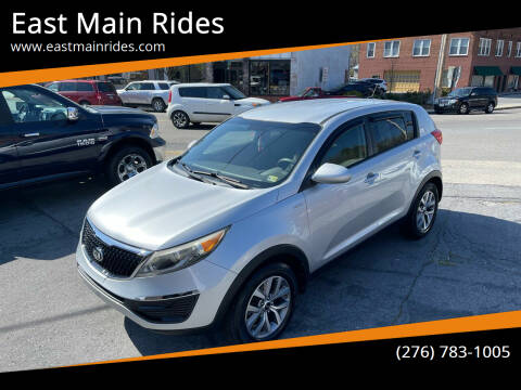 2016 Kia Sportage for sale at East Main Rides in Marion VA