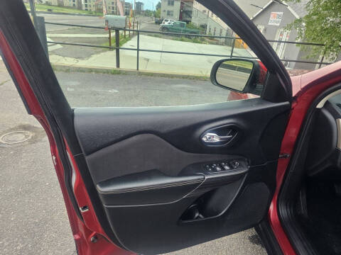 2017 Jeep Cherokee Latitude