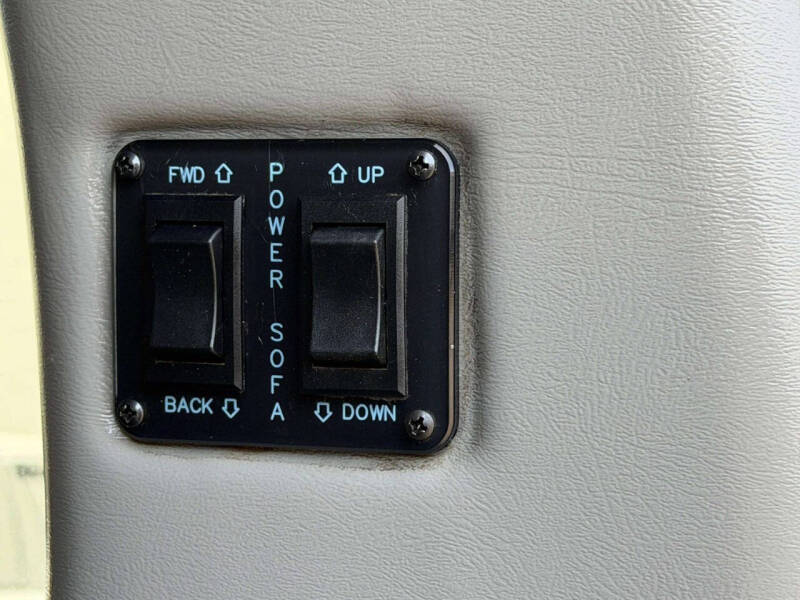 2021 Chevrolet Express LS 2500