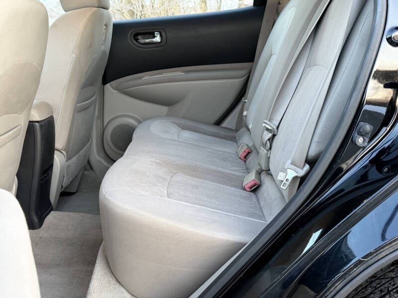 2011 Nissan Rogue S