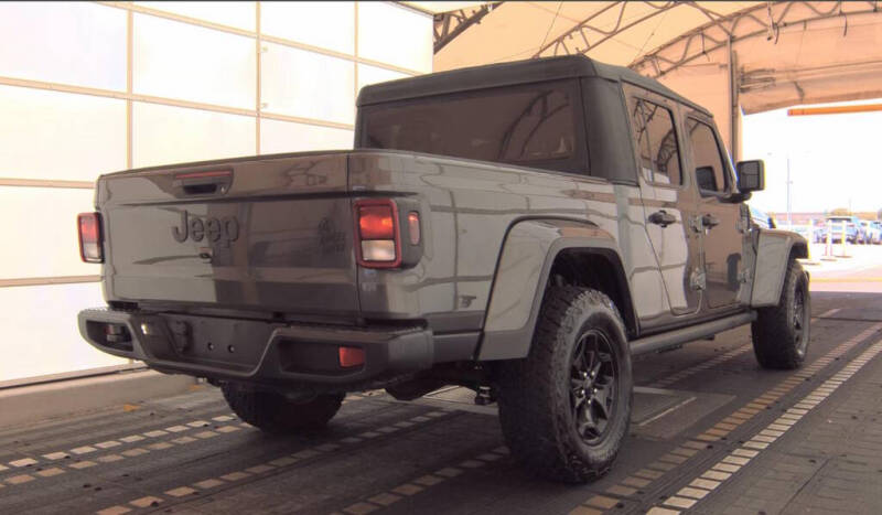 2021 Jeep Gladiator Willys