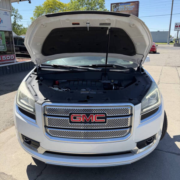 2016 GMC Acadia Denali