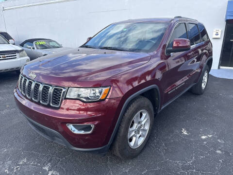 2017 Jeep Grand Cherokee Laredo
