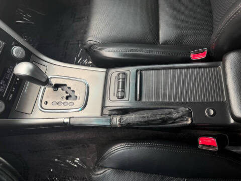 2005 Subaru Outback 2.5 XT