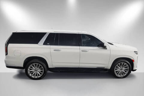 2022 Cadillac Escalade ESV Premium Luxury