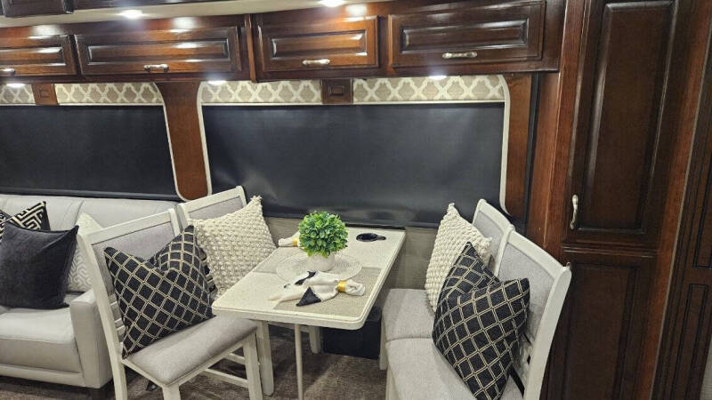 2018 Fleetwood Bounder