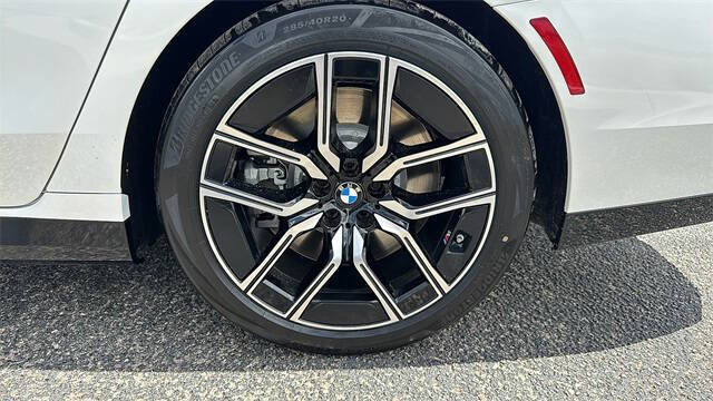 2025 BMW 7 Series 760i xDrive