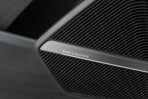 2024 Audi Q5 e quattro S line Prestg 55 TFSI