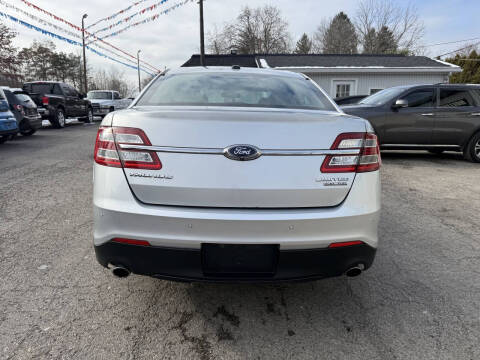 2017 Ford Taurus Limited