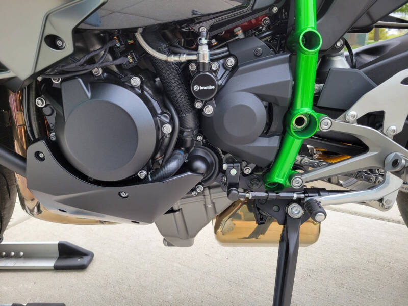 2025 Kawasaki Ninja H2 Carbon ABS