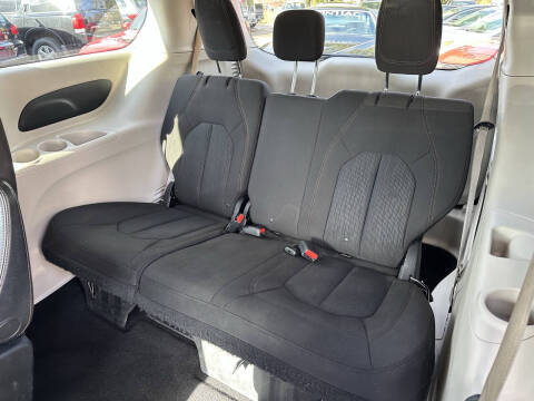 2017 Chrysler Pacifica Touring