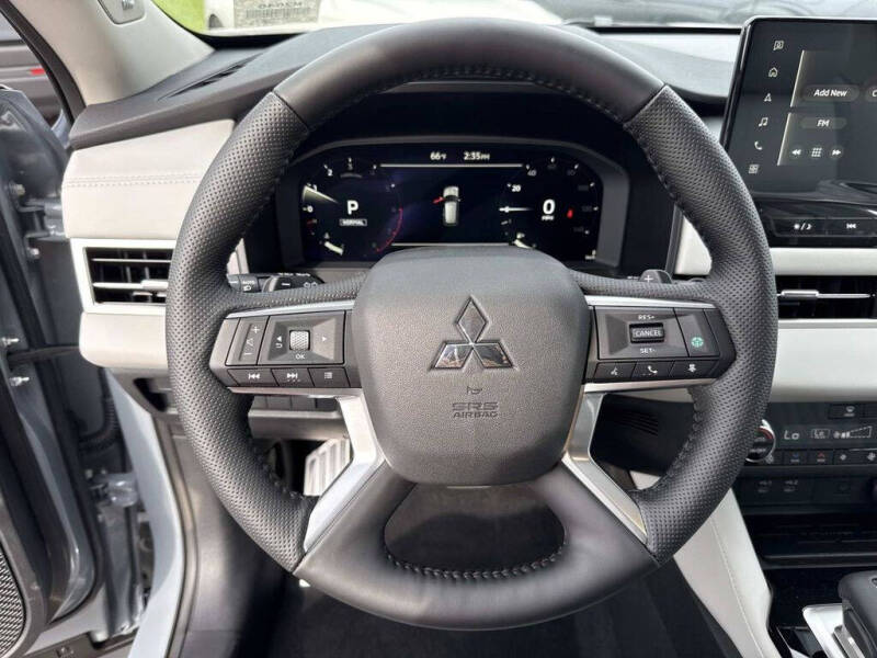 2026 Mitsubishi Outlander SEL