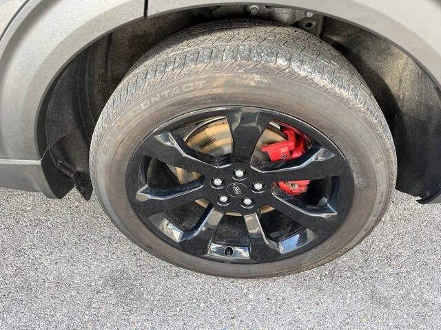 2020 Ford Explorer ST