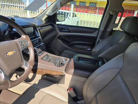 2017 Chevrolet Suburban LT