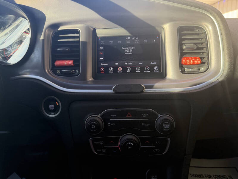 2019 Dodge Charger SXT