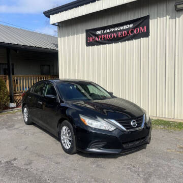 2016 Nissan Altima for sale at FIRST CLASS AUTO SALES in Bessemer AL