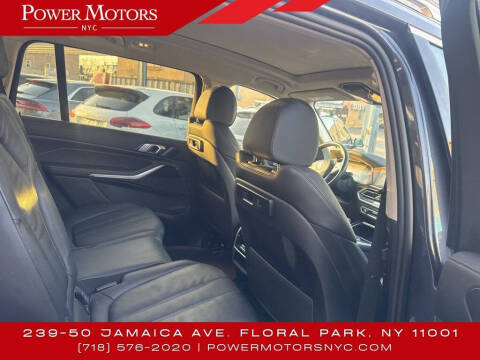 2021 BMW X7 xDrive40i