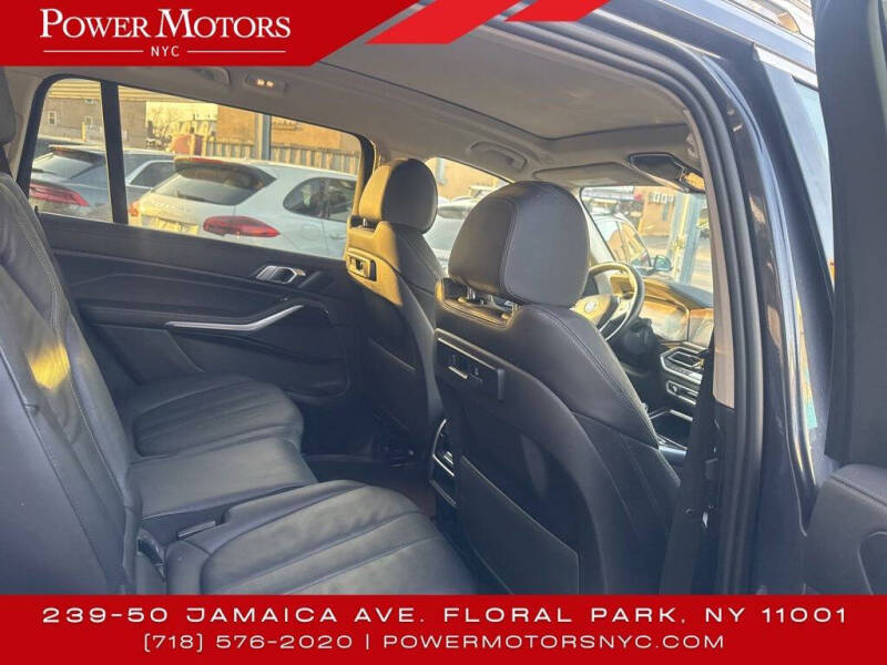 2021 BMW X7 xDrive40i