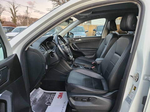 2018 Volkswagen Tiguan 2.0T SEL 4Motion