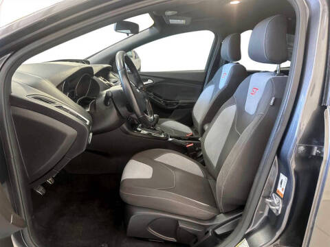 2017 Ford Focus ST