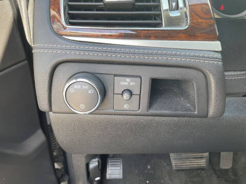 2013 Cadillac Escalade Platinum Edition