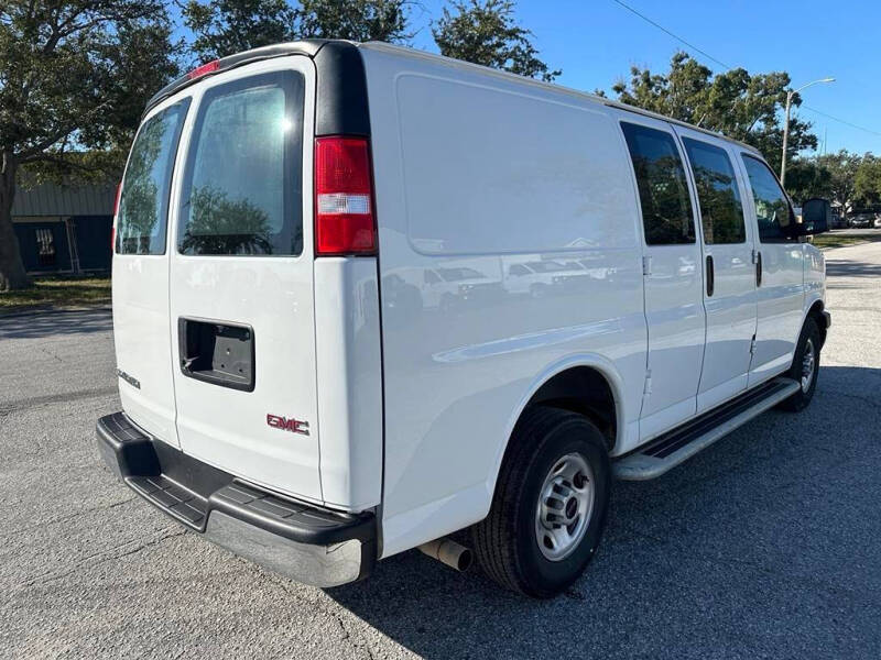 2024 GMC Savana 2500