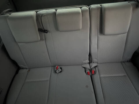 2016 Toyota Highlander LE