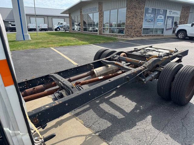 2016 Ford E-Series E-450 SD