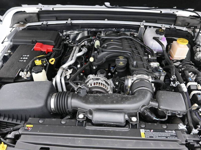 2025 Jeep Gladiator NightHawk