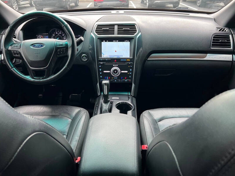 2017 Ford Explorer Limited