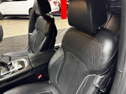 2017 BMW 7 Series 750i