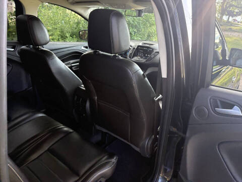 2015 Ford Escape SE