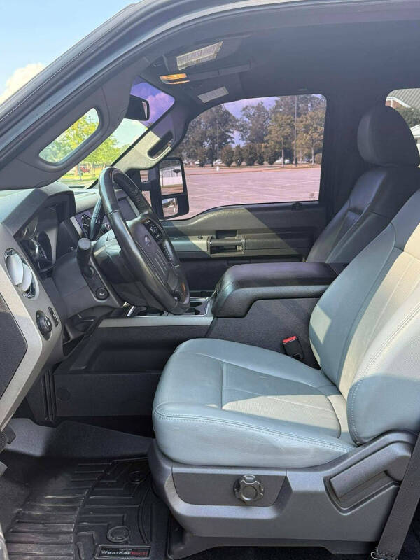 2012 Ford F-250 Super Duty Lariat