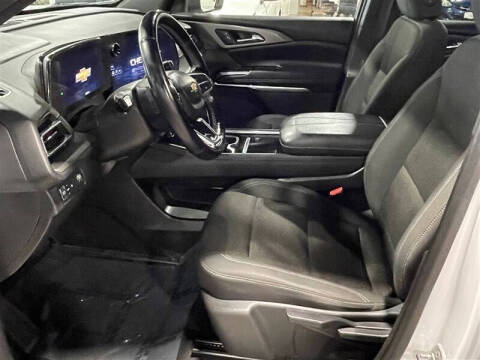 2024 Chevrolet Traverse LS