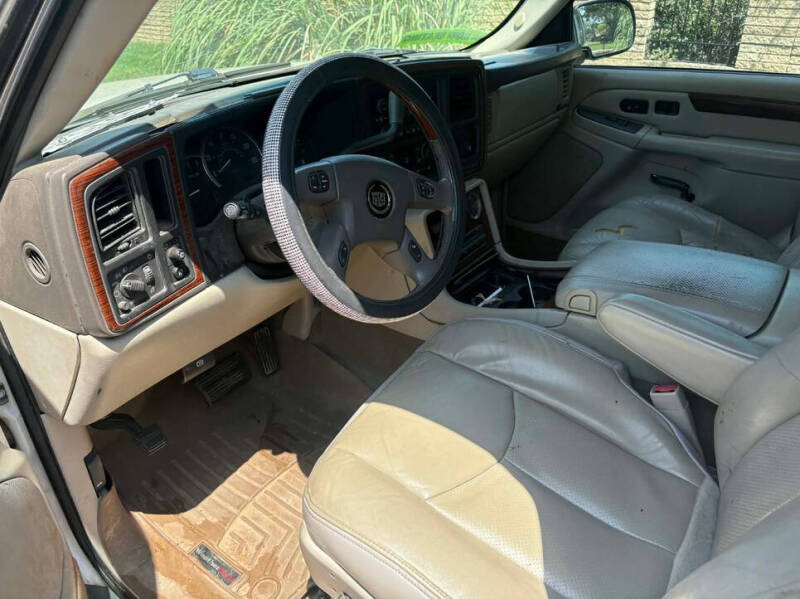 2004 Cadillac Escalade ESV