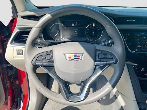 2025 Cadillac XT6 Premium Luxury