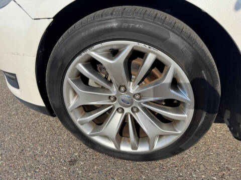 2013 Ford Taurus Limited