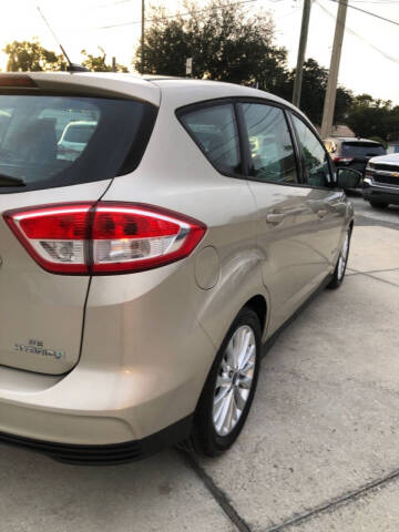 2017 Ford C-MAX Hybrid SE