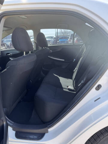 2011 Toyota Corolla S