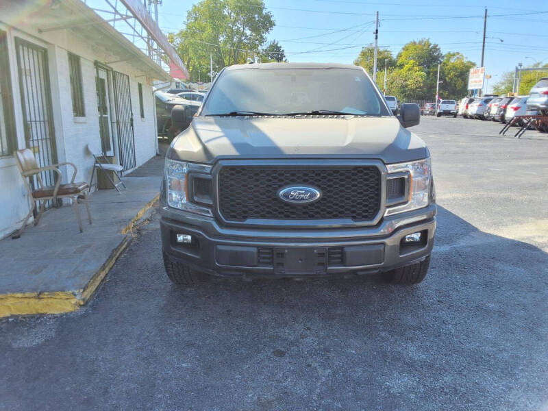 Ford F-150's photo