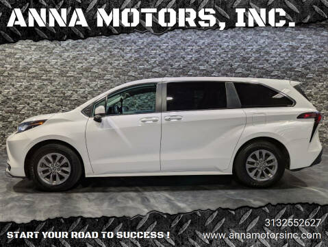 2022 Toyota Sienna LE 8-Passenger