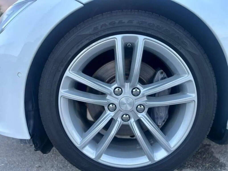 2014 Tesla Model S