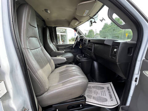 2019 Chevrolet Express 2500